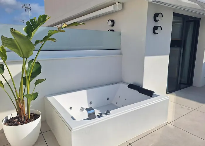 Alenti Hotel
