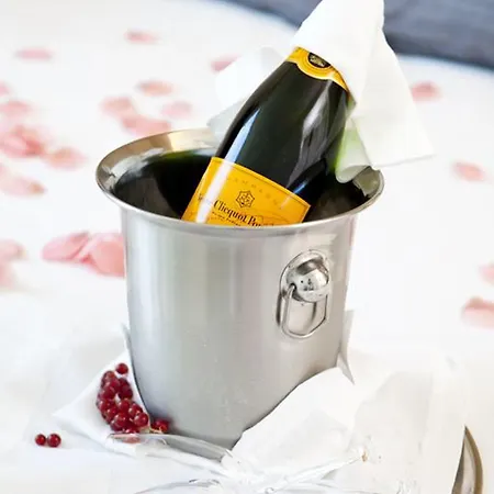 Alenti Ξενοδοχείο Σίτζες