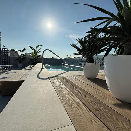 Ξενοδοχείο Alenti Σίτζες